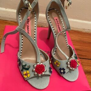 Betsey Johnson Lenox Denim Blue Heels with Floral Embellishments